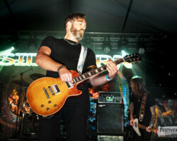 Mikaël Riffart (guitar, backing vocals), Thierry Nydegger (bass, backing vocals).
Sideburn @ Festiverbant, Festival Rock Compesières (Geneva), Switzerland, 19.08.2022.
(c) Christophe Losberger Sideburn