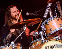 VG Greg Richardson (drums).
Spit Reckless @ Festiverbant, festival rock LanDEcy (Geneva), Switzerland, 23.08.2019.
(c) Christophe Losberger