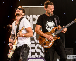 Chris Wall (vocals, guitar, harmonica), Sergio Barbieri (guitar).
Spit Reckless @ Festiverbant, festival rock LanDEcy (Geneva), Switzerland, 23.08.2019.
(c) Christophe Losberger