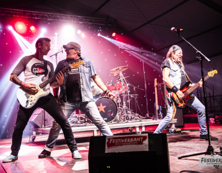 André Schmid (vocals), Stéphane Monbaron (guitar, vocals), Alain Bays (bass, vocals), Kriss « Pof » Richards (drums).
Electric Paradise @ Festiverbant, Festival Rock Compesières (Geneva), Switzerland, 22.8.2025..
(c) Christophe Losberger