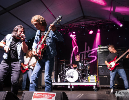 Luca (lead guitar), Benjy (rhythm guitar) , Freddy (vocals), Ludo (drums), Jonas (bass).
Gut's  @ Festiverbant, Festival Rock Compesières (Geneva), Switzerland, 23.8.2025.
(c) Christophe Losberger