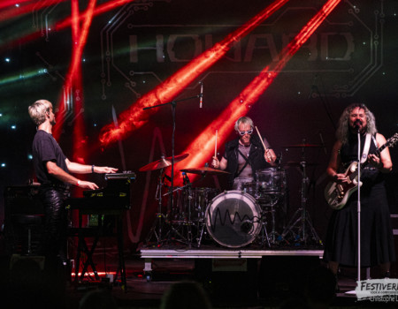 Jean-Marie Canoville (vocals, guitar), Raphaël Jeandenand (keyboards), Tom Karren (drums).Howard @ Festiverbant, Festival Rock Compesières (Geneva), Switzerland, 22.8.2025..(c) Christophe Losberger
